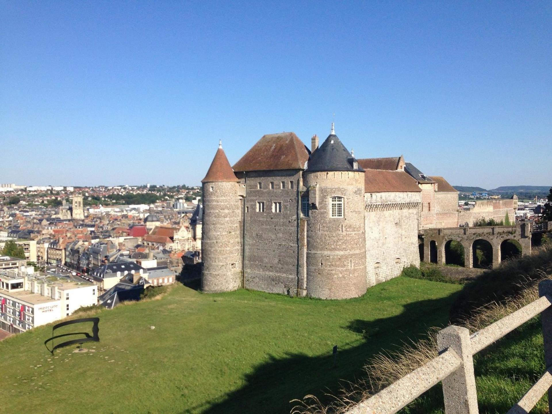Le Voilier Ensoleille - Proximite Plage & Gare - Confort & Tranquillit Dieppe Kültér fotó
