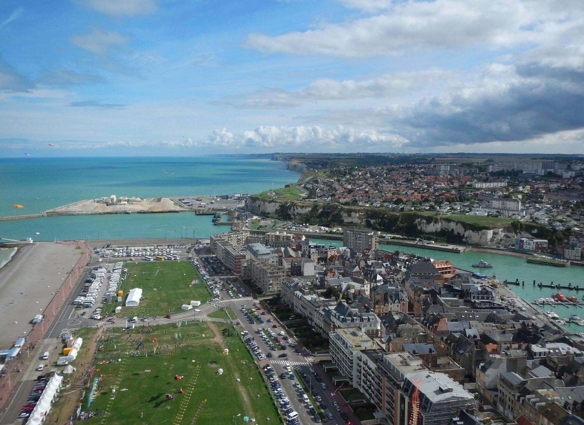 Le Voilier Ensoleille - Proximite Plage & Gare - Confort & Tranquillit Dieppe Kültér fotó